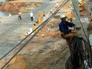 Thông xe đường tránh khu sạt lở trên Quốc lộ 91