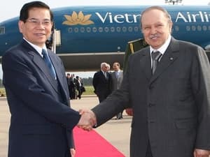 Mở ra triển vọng hợp tác đa dạng với ba nước