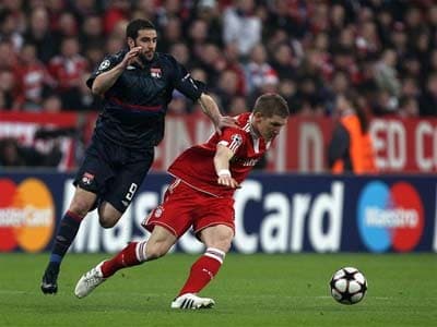 B.Munich-Lyon 1-0: "Đôi chân pha lê" Robben lại lập công