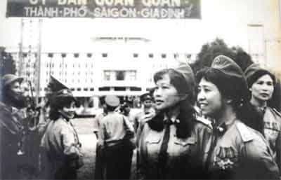Bài 1: Chiến trường vẫy gọi