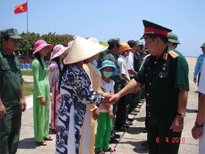 Điểm tựa vững chắc nơi biển, đảo tiền tiêu