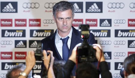 Mourinho chính thức "kết hôn" cùng Real Madrid