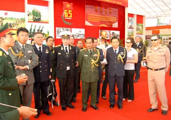 Nhộn nhịp trên quê hương “Gang thép”