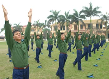Những ngày đầu trong quân ngũ