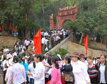 Đền Hùng – trước ngày lễ dâng hương