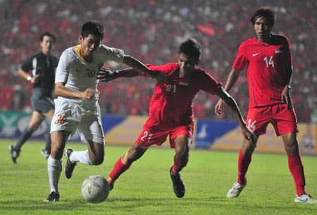 Thắng U23 Xin-ga-po với tỷ số 4-1, U23 Việt Nam thẳng tiến vào trận chung kết