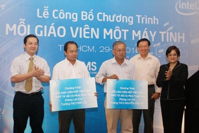 VNPT và Intel công bố chương trình “Mỗi giáo viên - Một máy tính”