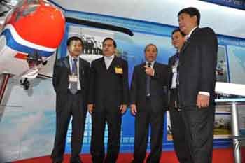 Thành phố Hồ Chí Minh: Khai mạc Triển lãm quốc tế Dầu khí Việt Nam 2009