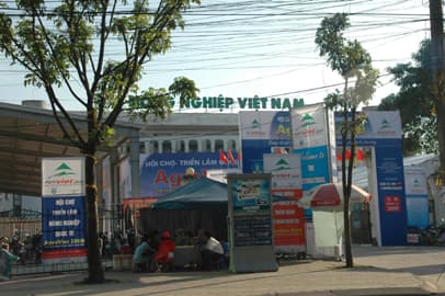 Bao giờ nước ta mới có trung tâm triển lãm nông nghiệp xứng tầm?