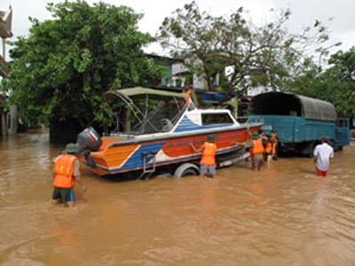 "Đất lửa" vượt lũ dữ