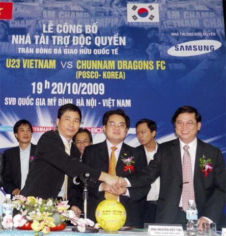 Samsung Vina nhà tài trợ độc quyền trận giao hữu ĐT U23 Việt Nam – CLB Chunnam Dragons