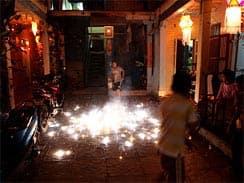 Cháy kho pháo, 32 người thiệt mạng