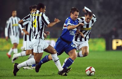 Samp vỡ vụn trước ’cuồng phong’ Juve