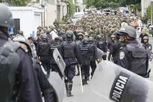 Honduras: Chính phủ tiếm quyền đồng ý hòa đàm với ông Zelaya