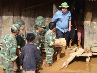 Mở đường cứu dân