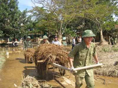 “Mỗi người làm việc bằng hai...”