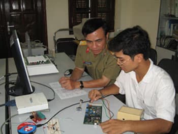 Chất lượng từ "đầu vào" đến quá trình nghiên cứu