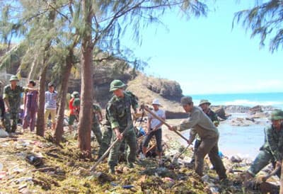 Đảo Lý Sơn gồng mình sau bão