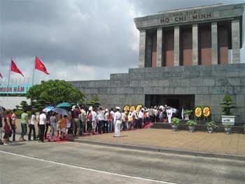 40 năm giữ gìn lâu dài, bảo vệ tuyệt đối an toàn thi hài Chủ tịch Hồ Chí Minh