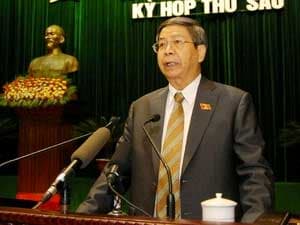 Quốc hội nghe Chính phủ trình hai dự thảo Luật