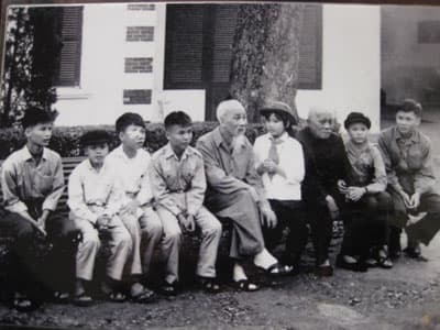 “Mỗi lần gặp Bác là một kỷ niệm thiêng liêng...”
