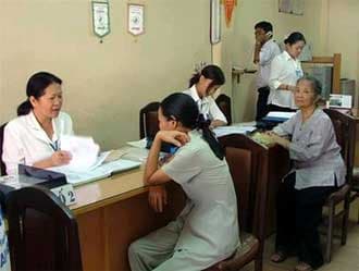 Thành phố Hồ Chí Minh: Giải quyết chế độ trợ cấp với cán bộ HĐND xã, phường, thị trấn