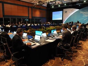 APEC nhất trí duy trì các gói kích thích kinh tế