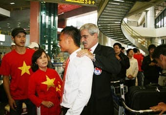 Hẹn ngày về, chiến thắng!