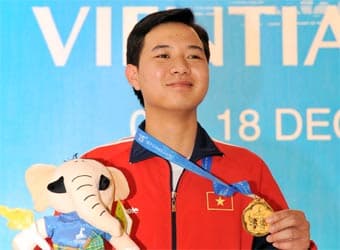 Bắn súng giành HC vàng đầu tiên trong ngày cho Việt Nam