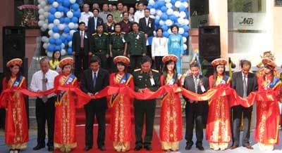 Khai trương điểm giao dịch tại Tây Nguyên