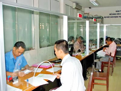 Buộc thôi việc công chức 2 năm không hoàn thành nhiệm vụ