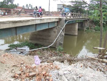 15 tháng vẫn "lập phương án đền bù"!