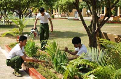 Sau giờ huấn luyện ở Đoàn B25