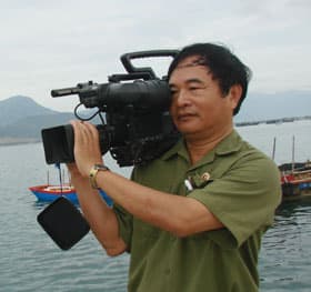 Một CCB có “duyên” làm phóng sự
