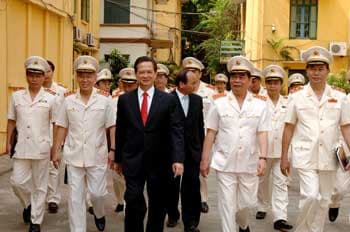Thủ tướng Nguyễn Tấn Dũng thăm và làm việc với Tổng cục An ninh nhân dân