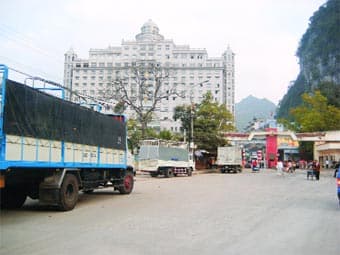 Quản lý, kiểm soát xuất nhập cảnh trước yêu cầu hội nhập