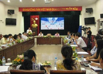 Đổi mới, bám sát hơn thực tế phát triển CNTT-TT tại Việt Nam