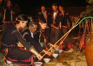 Phục dựng “Lễ cầu mưa” của đồng bào Ê-đê