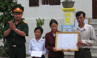 Mái ấm tình  đời