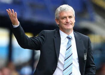 Mark Hughes: "ManCity bị cướp mất 1 điểm"