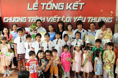 Cầu nối yêu thương dành cho trẻ em có HIV/ AIDS khu vực miền Bắc