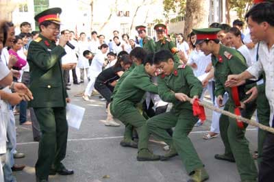Để sinh nhật chiến sĩ thêm vui