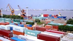 “Cần ổn định kinh tế, tạo niềm tin vào đồng nội tệ”