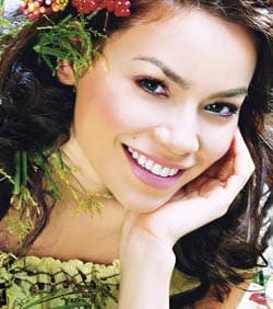 Hồ Ngọc Hà đoạt cú đúp