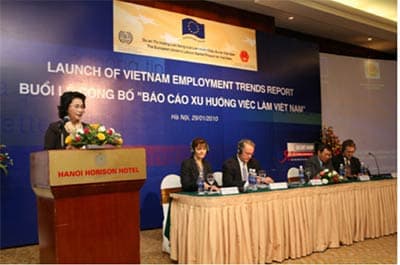 Cần có nhiều việc làm chất lượng hơn để duy trì phát triển kinh tế