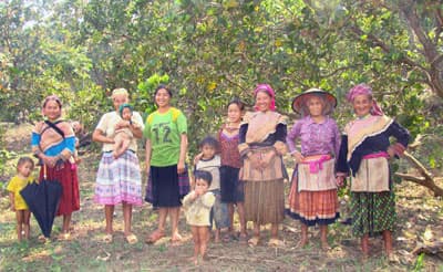 Bản Mông ở cuối dãy Trường Sơn (Bài 1)
