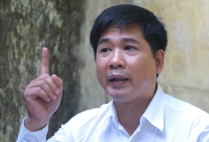 Khởi tố, bắt tạm giam TS Cù Huy Hà Vũ về tội “Tuyên truyền chống Nhà nước CHXHCN Việt Nam”