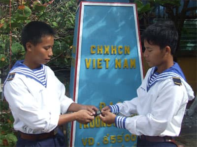 Xây dựng mối đoàn kết giữa các chiến sĩ