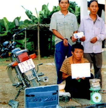 Cuối năm lặng lẽ ngược vùng biên