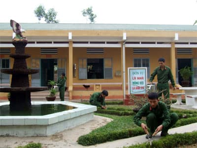 Cần chấm dứt việc đưa bộ đội đi làm kinh tế trái quy định